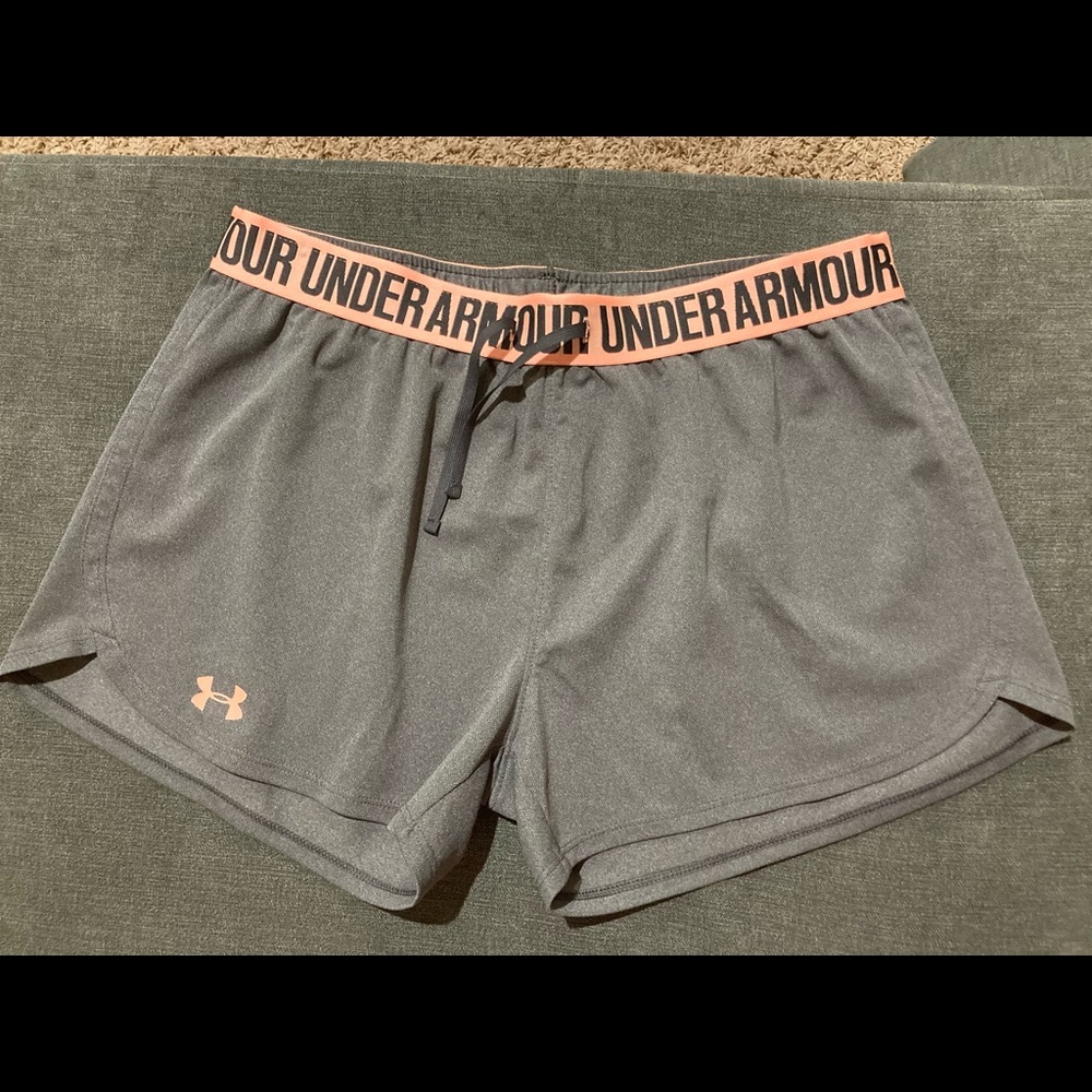Under Armour women’s shorts - Medium